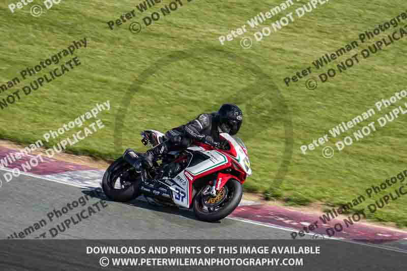 Circuito de Navarra;Spain;event digital images;motorbikes;no limits;peter wileman photography;trackday;trackday digital images